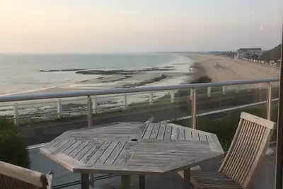 Image de Nouveau front de mer proche plage, jardin dior et proximité granville