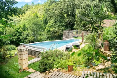 Image de Charme & Tranquilité au coeur du Périgord Noir avec piscine privée