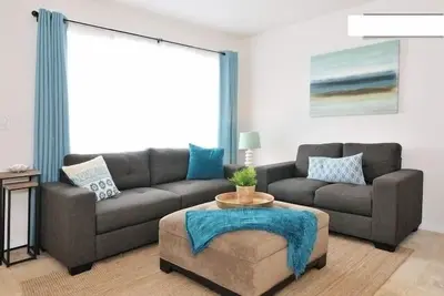 Image de Nouvelle maison de Carlsbad Beach - blocs de la plage avec rare climatisation centrale