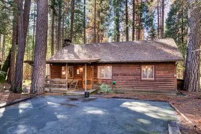 Image de Creekside Cabin - Obtenez votre nature!