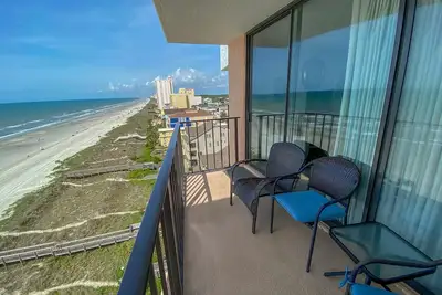 Image de Courts Sejours Disponibles! 1 chambre à coucher 1 salle de bain face à la mer Super piscine avec Wi-Fi! Super endroit!