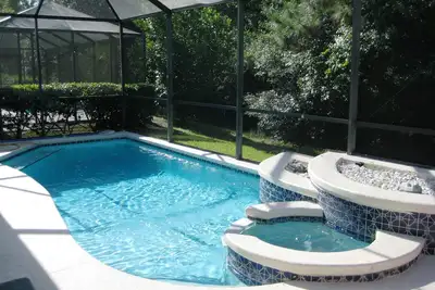 Image de 10 Minutes Du Monde Disney - Piscine Sud - Wi-Fi Gratuit Et Appels - Salle De Jeux