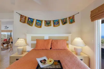 Image de Hale Kohala - Maison spacieuse de 3 chambres à coucher, près des plages, 30 nuits minimum