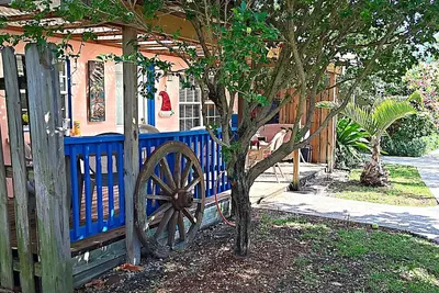 Image de Marchez jusqu'Ă la plage, adorable jardin Appartement