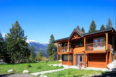 Image de Beautiful Columbia Outpost Lodge: un pavillon de luxe indépendant quatre saisons