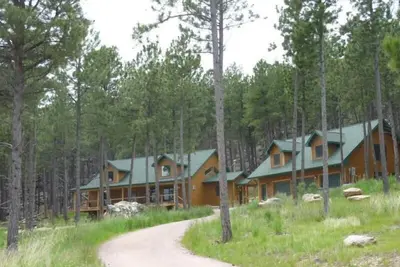 Image de Laramie Bluffs Mountain Getaway