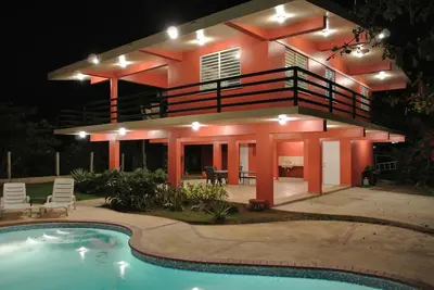 Image de Carribean Beach Front Gem 1