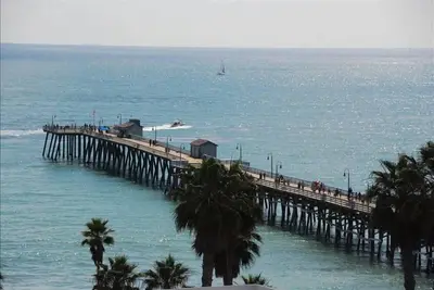 Image de Vue magnifique, Ă quelques pas de la plage - San Clemente Pier Penthouse