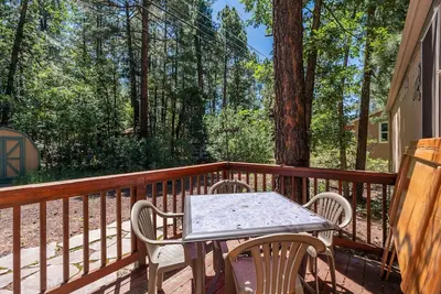 Image de Pinetop Cozy Getaway - Bonnes affaires pour l'été!