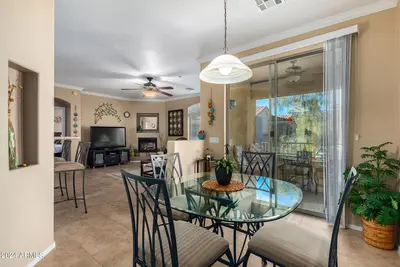 Image de Luxury Gated Condo Premier Chandler Localisation