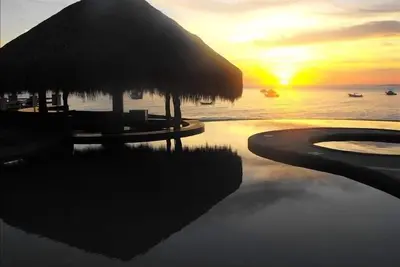 Image de Villas De Cortez, plage, piscine, Premier étage, 1 Br Condo