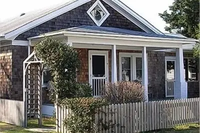 Image de Retraite papa / 3 Br Island Home avec amarrage de bateau