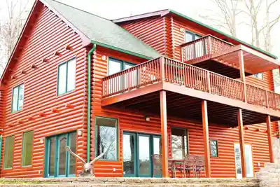 Image de Cabine de luxe pour 20, Million Dollar View Lake Estate, Réservez maintenant pour l'été et l'automne