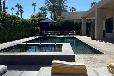 Image de Nouvelle Annonce Nancy Lane Spacious Luxury Home