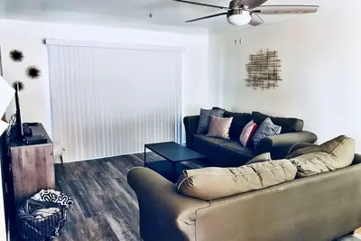 Image de Condo moderne de la vieille ville de Scottsdale! Emplacement parfait!