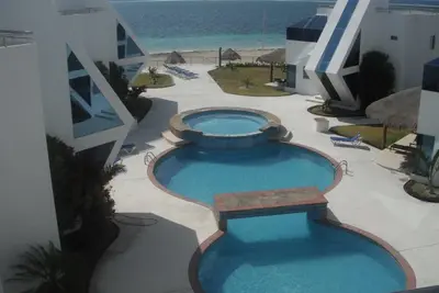 Image de Puerto Morelos Luxury Beach Condo