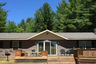 Image de Nouvelle maison de lac sur Eagle River Chain of Lakes