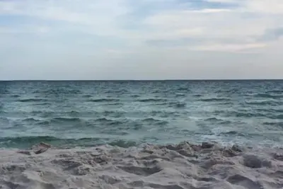 Image de L'automne est magnifique à la plage! Réservez votre escapade maintenant!