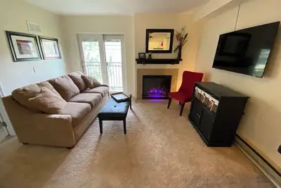Image de Dernier étage, Condo Mtn-View, Rénové avec goût et goût