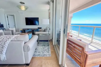 Image de 'Seaside Serenity' ouvert du 10 au 15 août * devant le golfe du Beach Club Resort * plage gratuite
