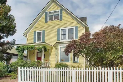 Image de Retraite victorienne (rez-de-chaussée) dans le quartier historique de Ballard