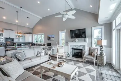 Image de Maison au 7ème avenue W Ashley - Un autre jour au paradis - 5 chambres / vue sur la mer