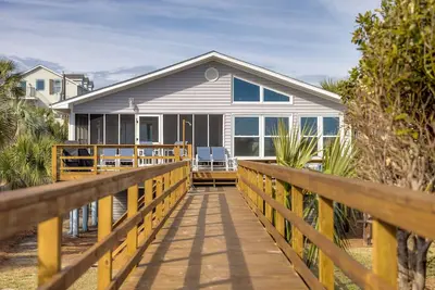 Image de 'Fun In The Sun' Parfait, Oceanfront House, Animaux acceptés & Fun!