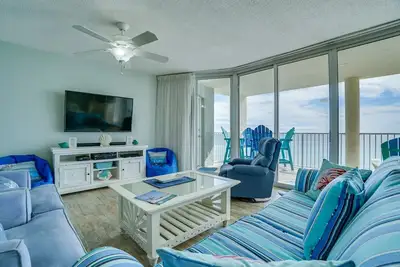 Image de Deux configurations Oceanfront Master Suites Plus Beach pour quatre!