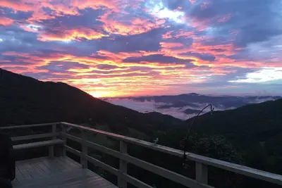 Image de Angel Ridge / magnifique vue sur la montagne / bain à remous - à proximité des attractions de High Country10% de réduction de dernière minute - remise incluse dans le devis en ligne