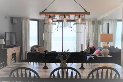 Image de Chas. Oceanfront Villas 407 - Zibart's Folly ~ Rénovations de nouvelles salles de bain! !