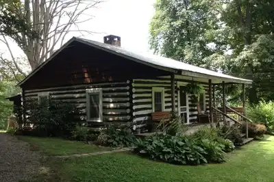 Image de Abner'S Cabin - Dog Friendly (sans frais supplémentaires pour les animaux) Près du centre-ville d'Asheville