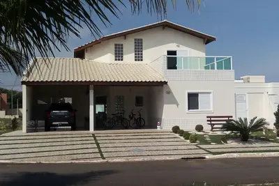 Image de condominium maison avec vue sur la mer plein de loisirs