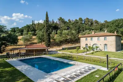 Image de Maison de vacances privée avec Wifi, climatisation, piscine privée, Tv, patio, près de Cortone