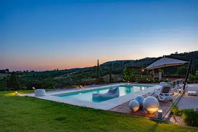 Image de Villa avec piscine panoramique à Assise