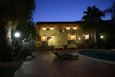 Image de Mascali: Maison \/ villa - Mascali
