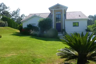 Image de Villa Akhitania-Moliets et Maa. Piscine chauffée 5x10 -grand jardin-Wifi-confort