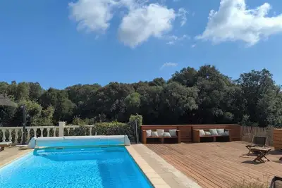 Image de Villa avec piscine et parc privé 5000m2, 3 chbes 3 sdb, Bonifacio\/Porto-Vecchio