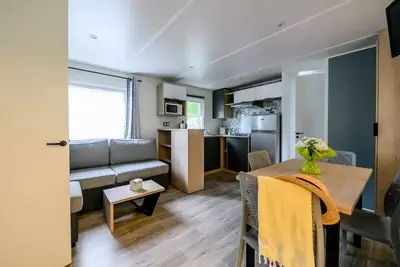 Image de Mobil Home Grand Confort 3 Pièces 4/6 Personnes Climatisé + Tv