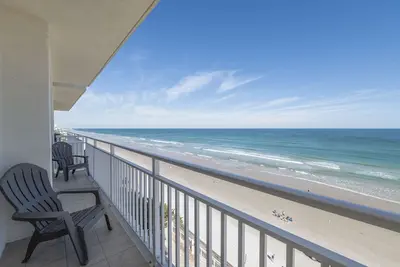 Image de Direct Ocean Front Condo 7ème étage