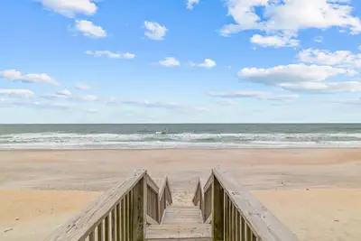 Image de Belle 5 Bd Beachfront Home Animaux acceptés