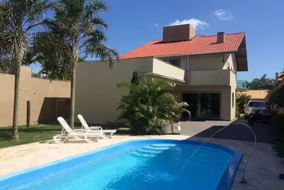 Image de Maison 4 Suites, Dans Condo FERMÉ, Front De Mer,