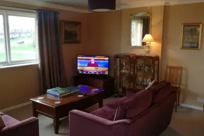 Image de Spacious, stylish flat