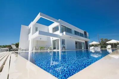 Image de Villa Sabine, Exquise 3bdr Protaras Villa avec piscine privée et vue panoramique