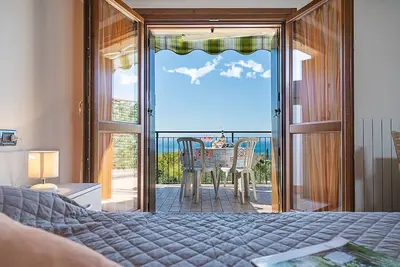 Image de Regarda - appartement \"Eden 2\" 2 chambres, vue sur le lac