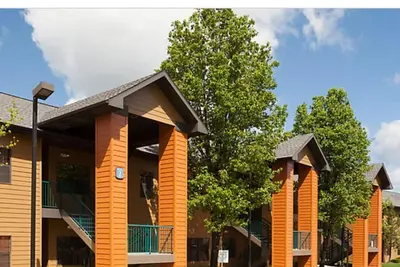 The Falls Village à Branson, Mo 2br combiné