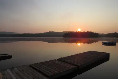 Image de Superbe île privée sur le magnifique lac Clear à quelques minutes de Huntsville