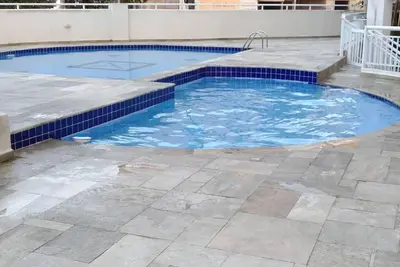 Image de Bel appartement face Ă la plage Tombo