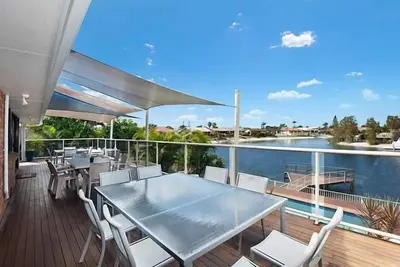 Image de Sunshine Waters - Grand front de mer