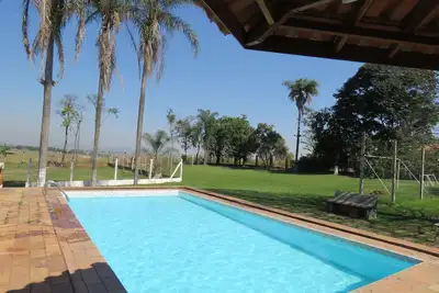 Image de Piscine chauffée, toutes les chambres avec air conditionné, tv et Wi-Fi, et +