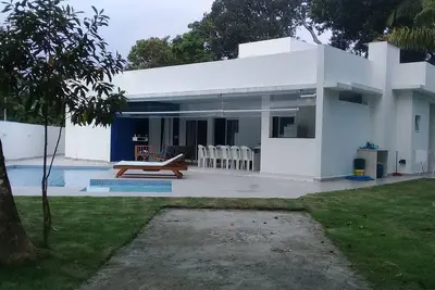 Image de Belle maison Guaratuba avec belle piscine